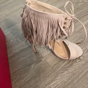 Shoe Dazzle, Nude, 6